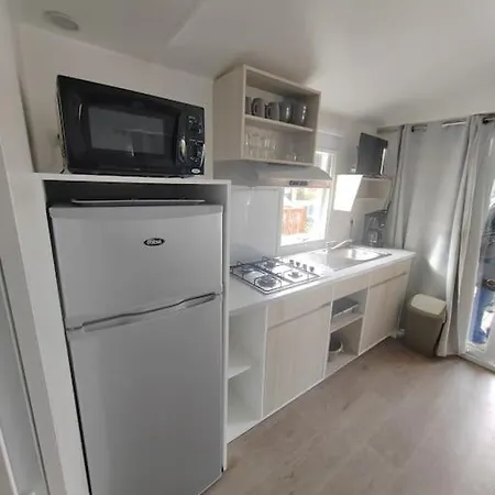 Mobilhome Confort En Camping 4* Le Grau-du-Roi Buitenkant foto